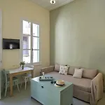 安缇卡公寓 干尼亞